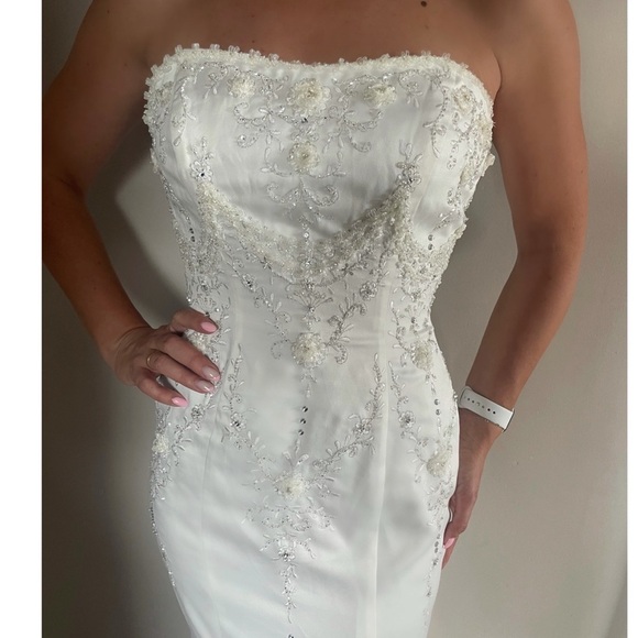 Jovani Bridal Strapless Gown - Picture 5 of 9